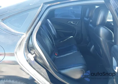 2015 Chrysler 200 S from USA, damaged, VIN 1C3CCCBG4FN551371